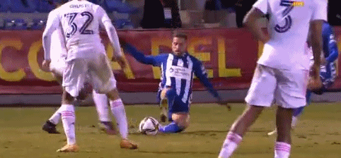 2025足协杯决赛“明星机位”公布：法比奥、纳萨里奥当选