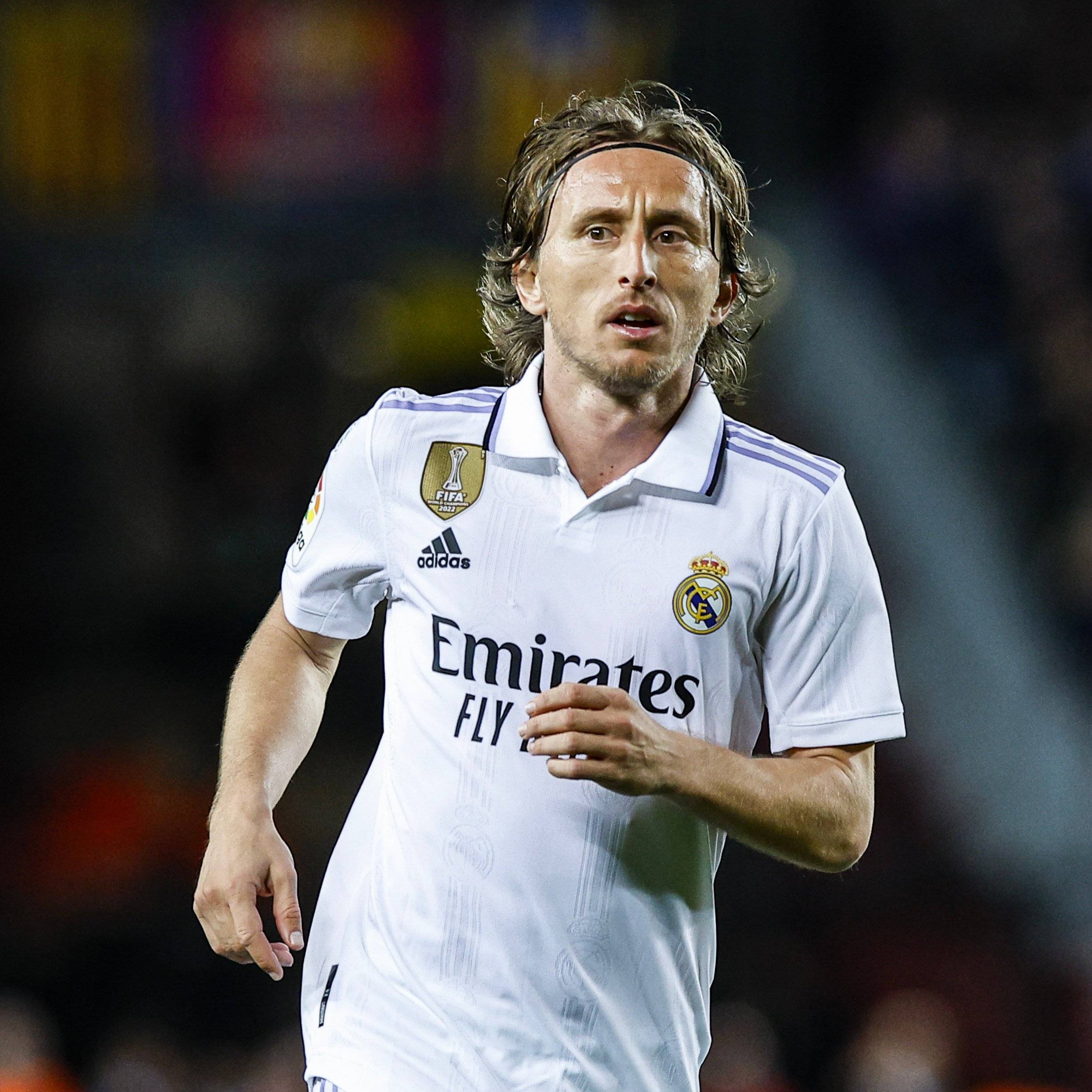 灰熊队记：埃迪并未再次受伤，目前仍受上场时间限制