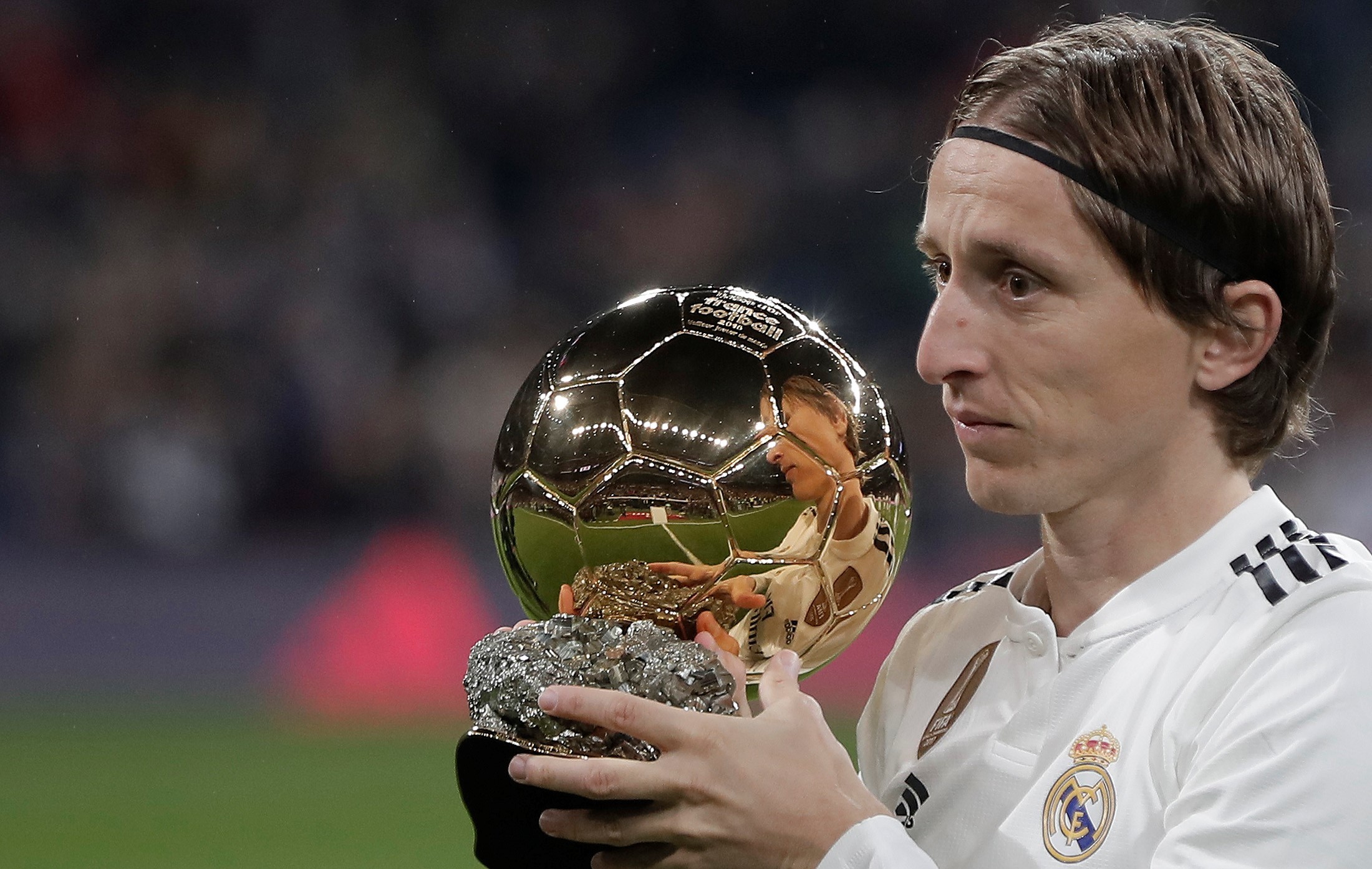 自然年国家队+顶级联赛俱乐部进球数历史前10：梅西91球第1